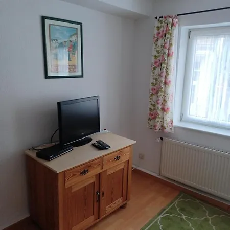 Teestube Apartment *